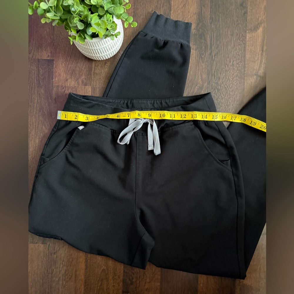 Figs Zamora High Waisted Jogger - Picture 3 of 10